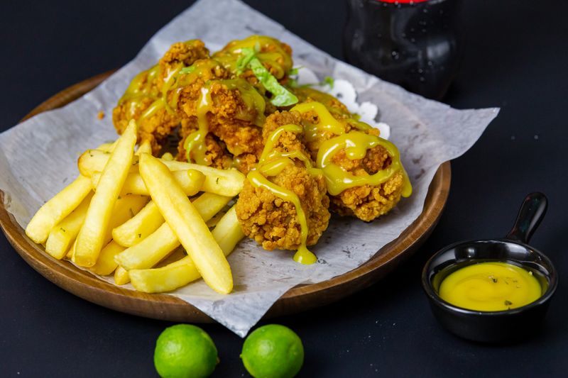 Dave's hot chicken classic mild tenders